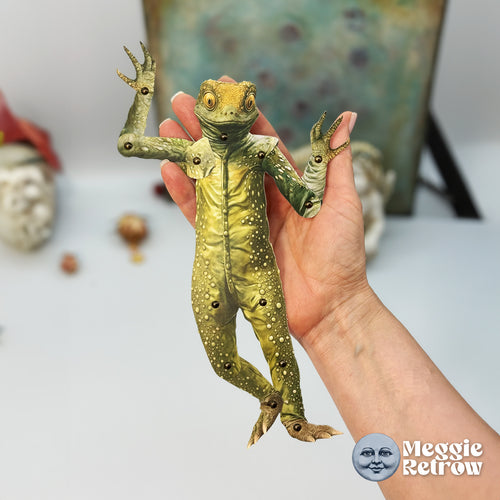 Mr. Lazy, a printable articulated paper doll. A yellow-green lizard with pale spots and clawed feet.