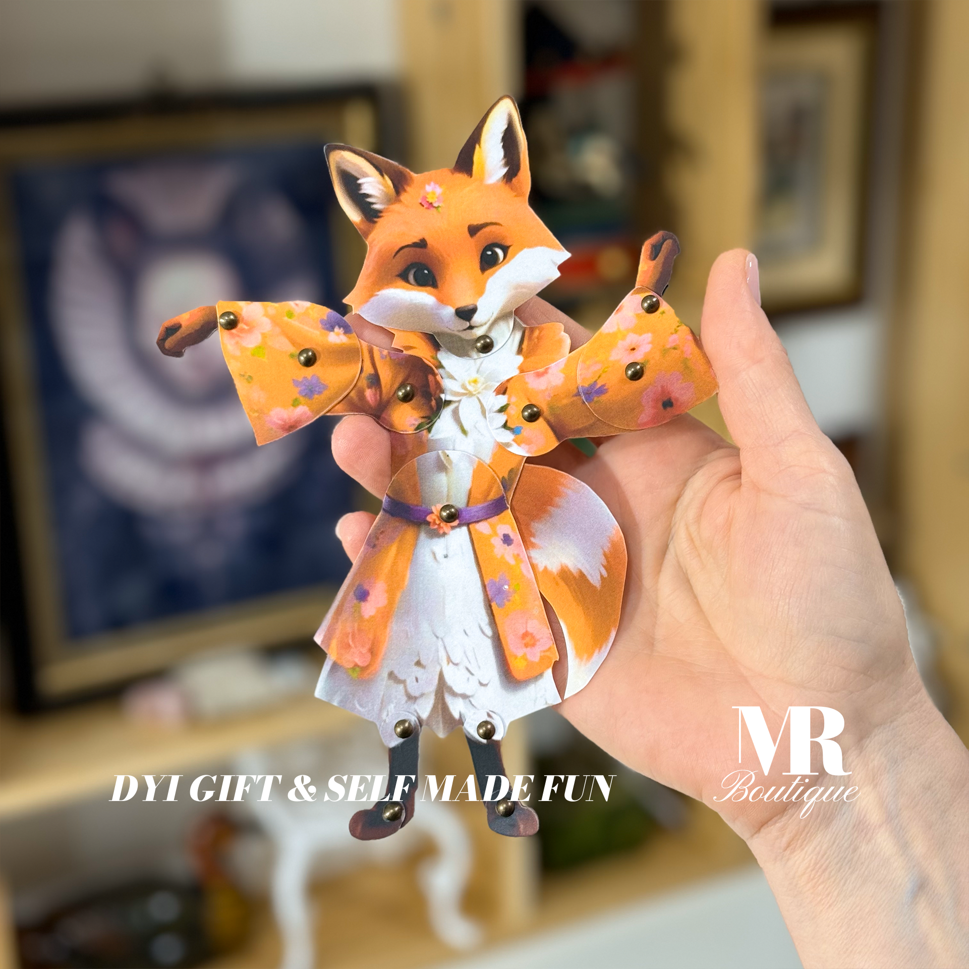 Bewegliche Papierpuppe FOXY